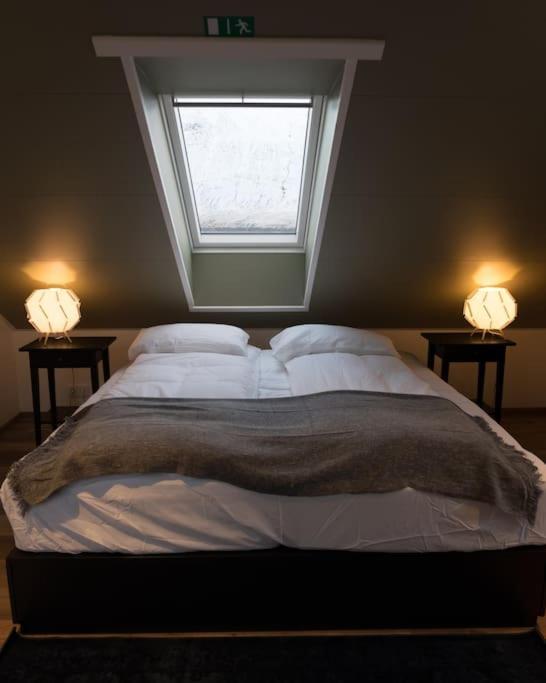 SiglufjordurScenic Penthouse - Ocean View & Skylight Windows公寓 外观 照片