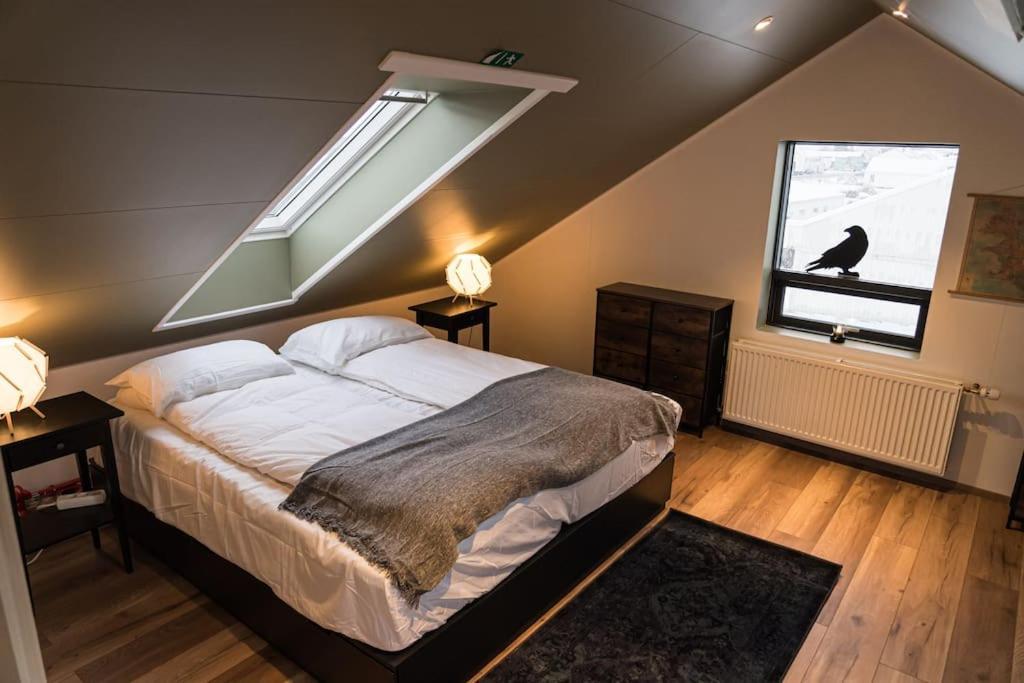 SiglufjordurScenic Penthouse - Ocean View & Skylight Windows公寓 外观 照片